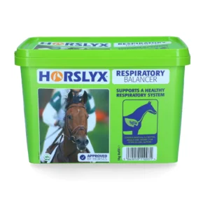 Horsly Respiratory Balancer. 5 kg navulling. De emmer is groen.