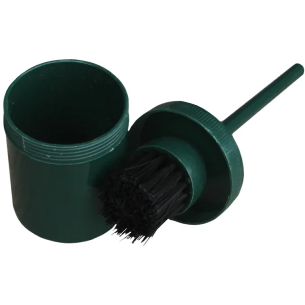 Kwast in pot van plastic, in het donkergroen.