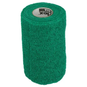 Groene zelfklevende bandage van Powerflex 10 centimeter. Elastische en ademende verbandrol, ideaal voor ondersteuning en bescherming bij paarden en andere dieren.
